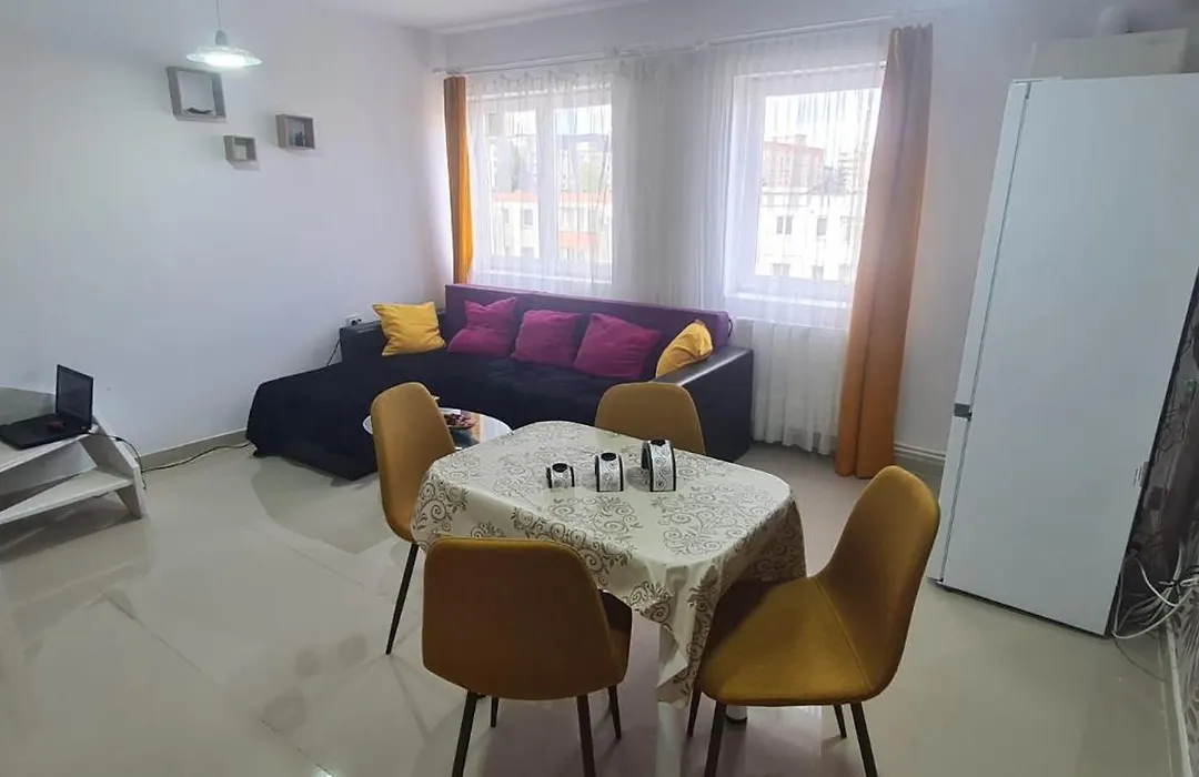 Cosy 2 Bedroom Apartment In New Town-1