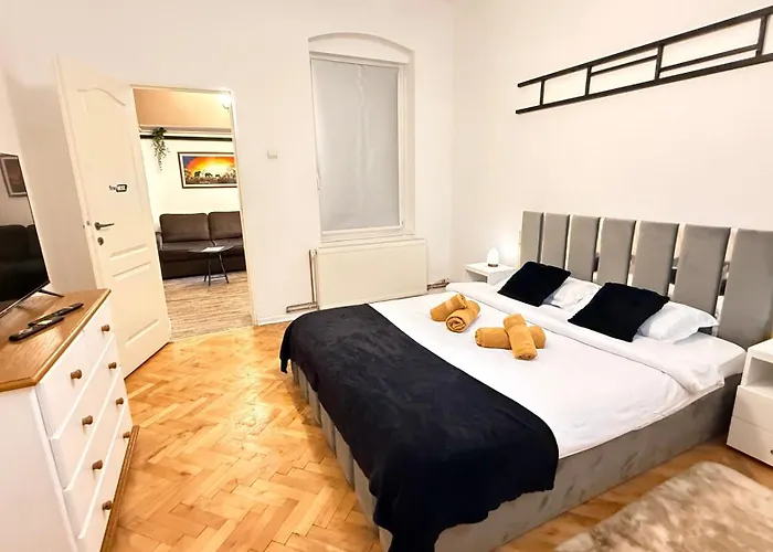 Intimo Oldtown Romantic Apartment